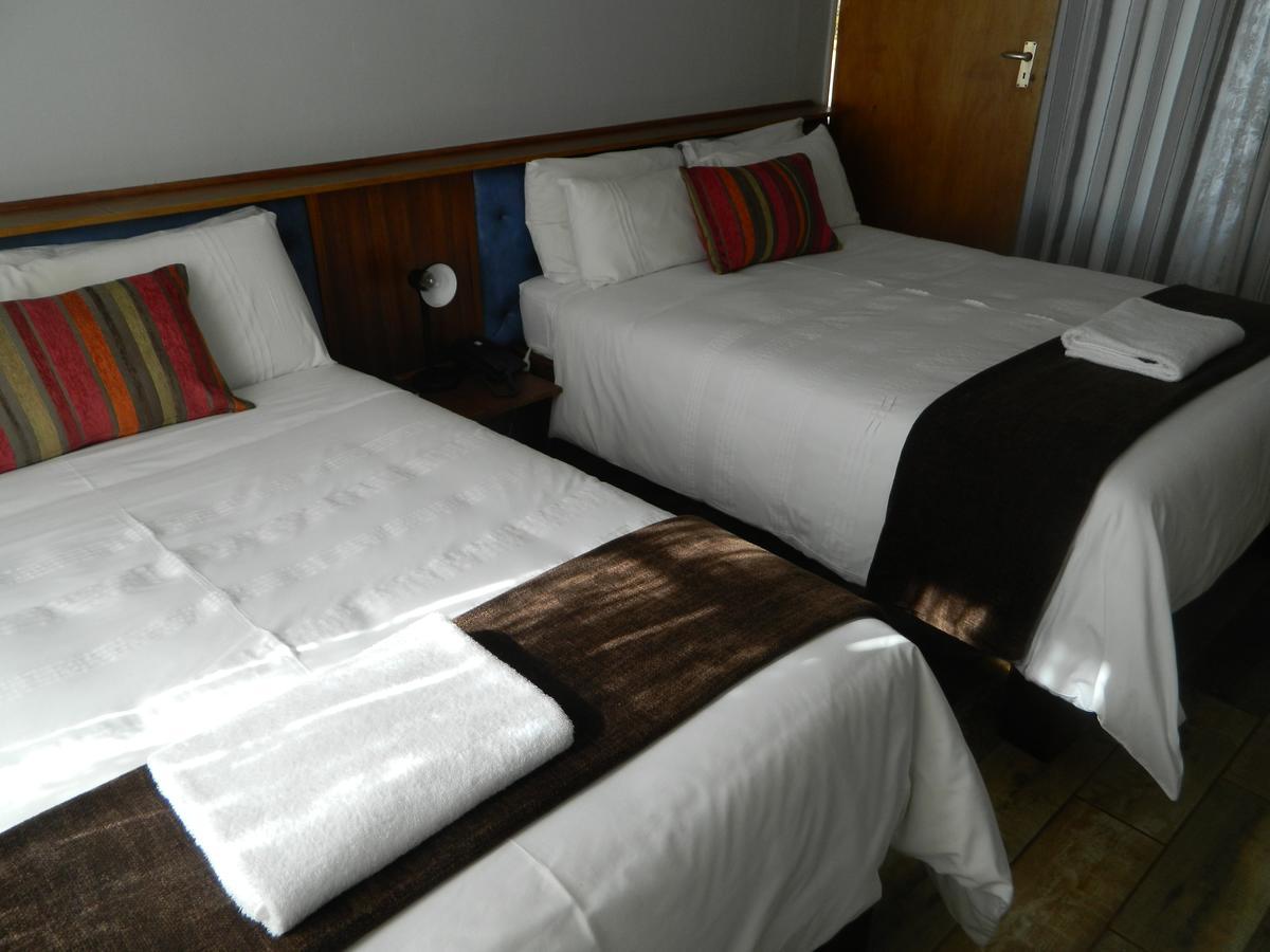 Merino Inn Hotel Colesberg Ngoại thất bức ảnh